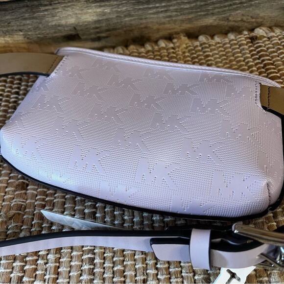 Michael Michael Kors Lavender Belt Bag Size XL - Picture 3 of 8
